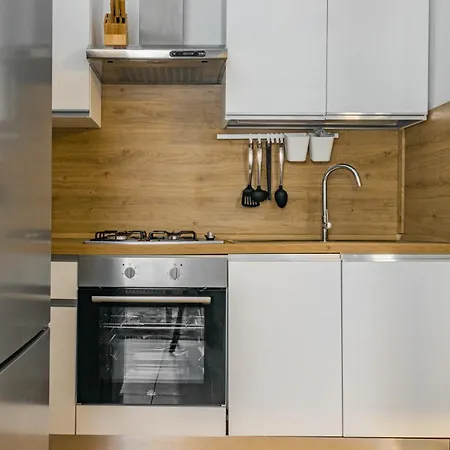 Free Parking - 5 Min By Walk From Center Apartman Como