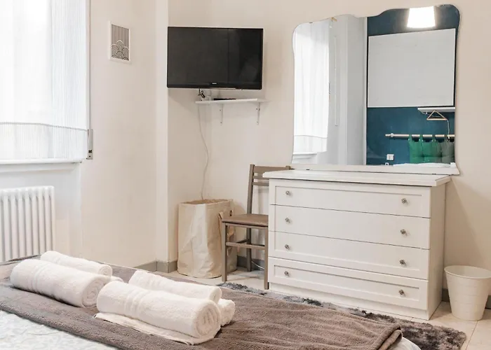 Apartamento Free Parking - 5 Min By Walk From Center Como