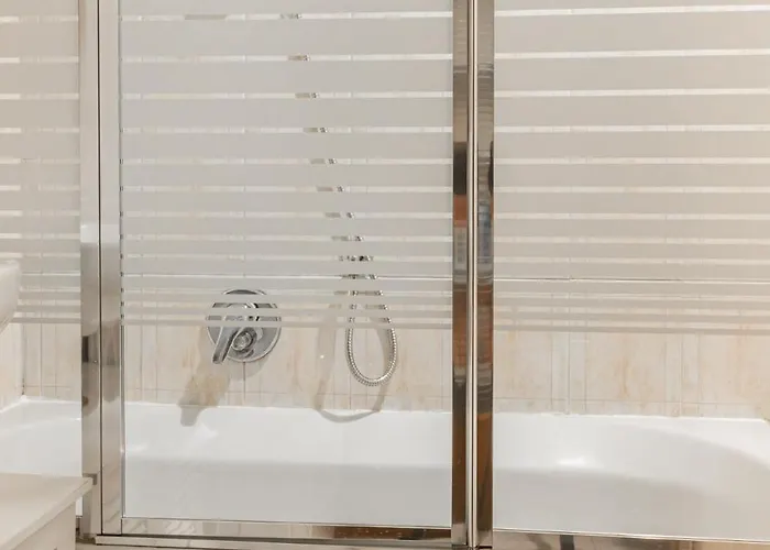 Free Parking - 5 Min By Walk From Center Διαμέρισμα Όπως